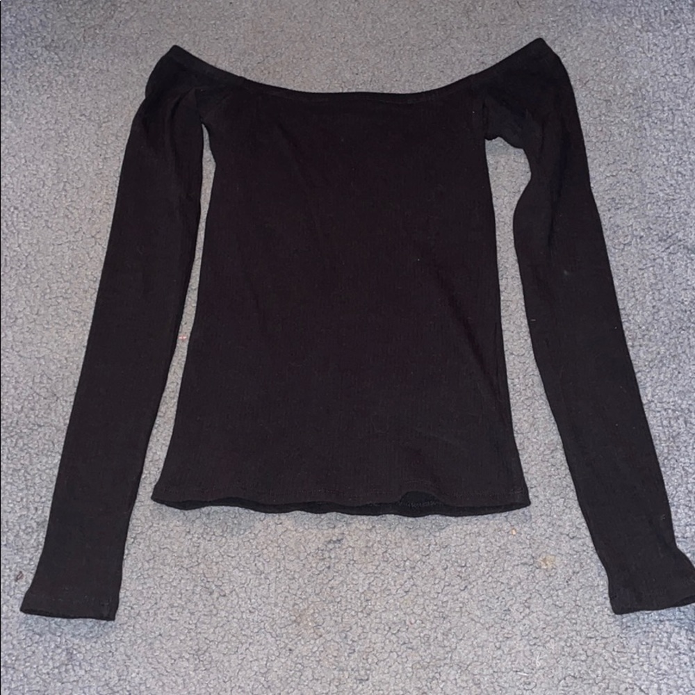 Hollister off the shoulder long sleeve shirt